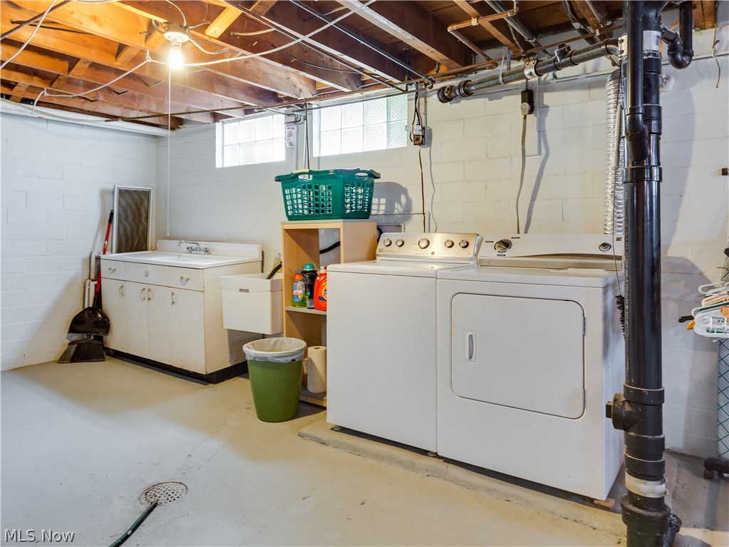 3018 Helen Place Northwest Canton, OH 44708 - Photo 26 of 30 Gallery Image 26