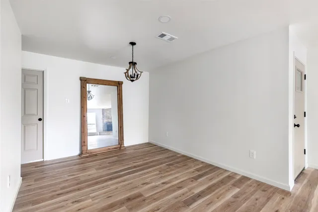 $294,999 | 2403 Heather Street, Highlands, TX 77562