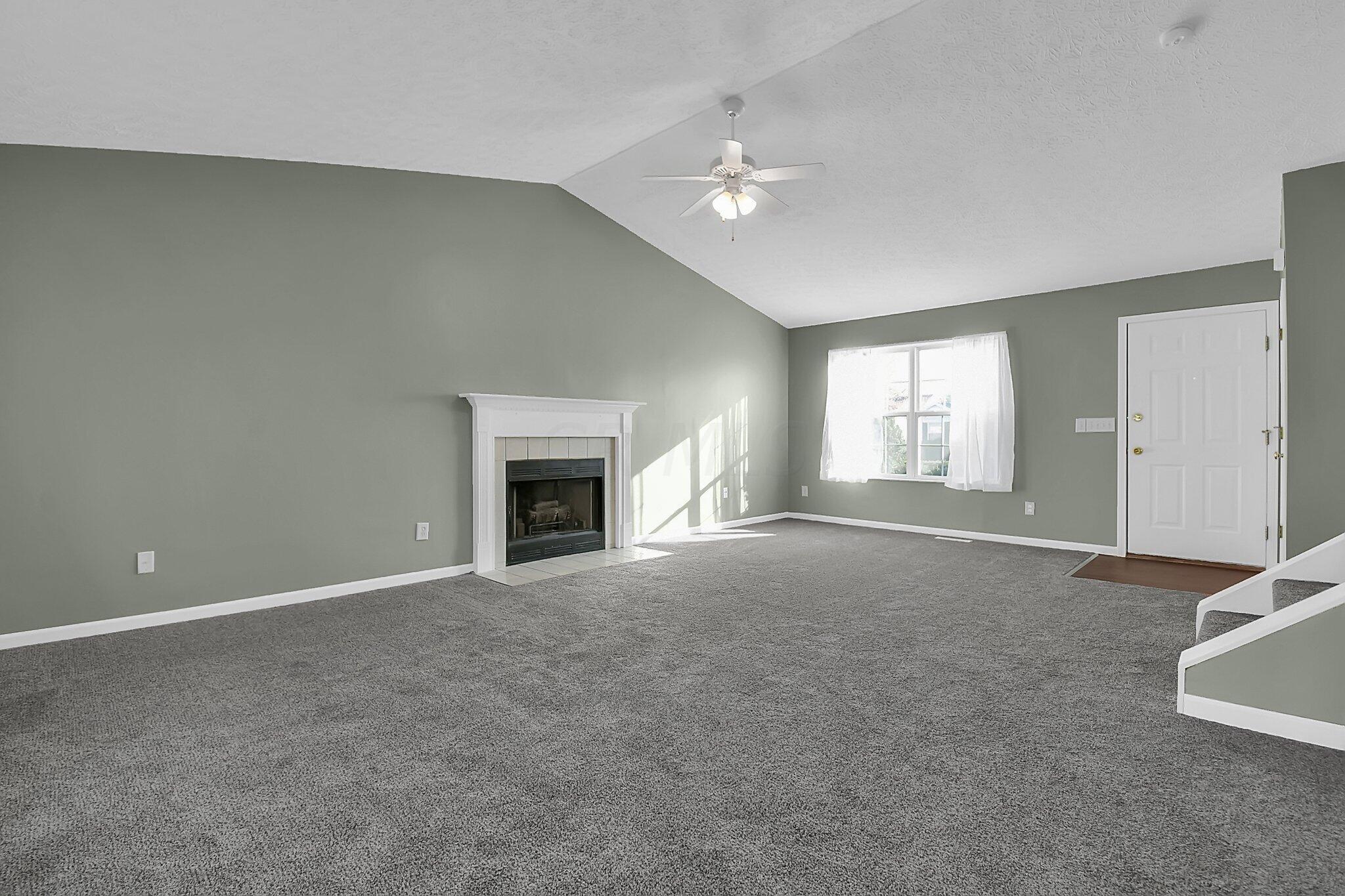 3379 Retriever Road Columbus, OH 43232 - Photo 5 of 34 Great Room
