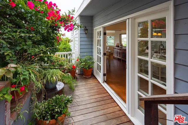 $12,000 | 218 Montreal Street, Playa del Rey, CA 90293