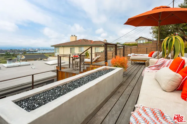 $12,000 | 218 Montreal Street, Playa del Rey, CA 90293