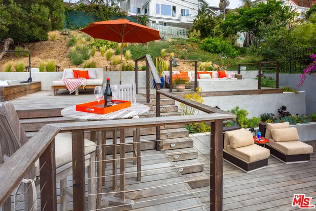 $12,000 | 218 Montreal Street, Playa del Rey, CA 90293