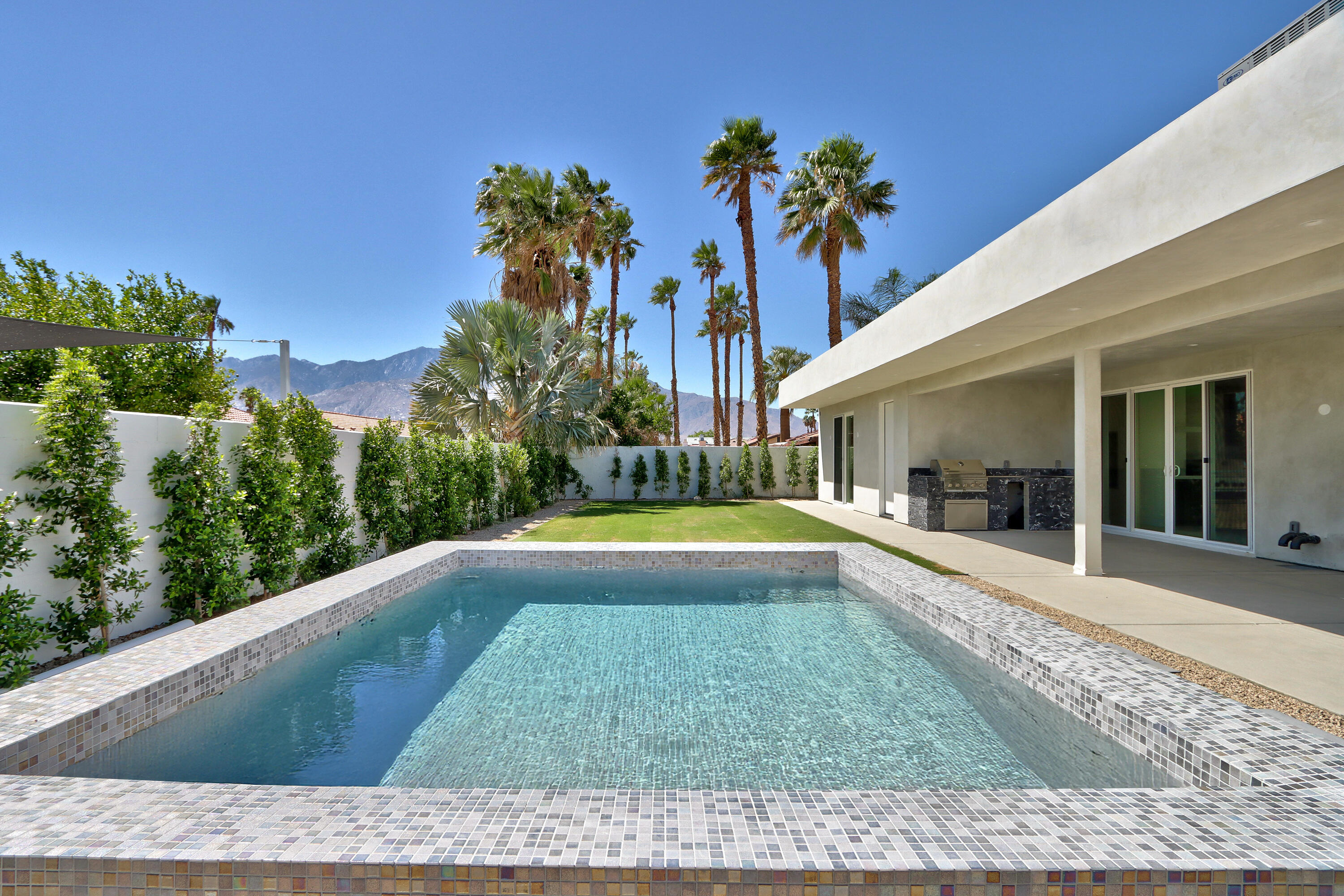 67385 Ovante Road Cathedral City, CA 92234 - Photo 7 of 32 a view of swimming pool with a lounge chair