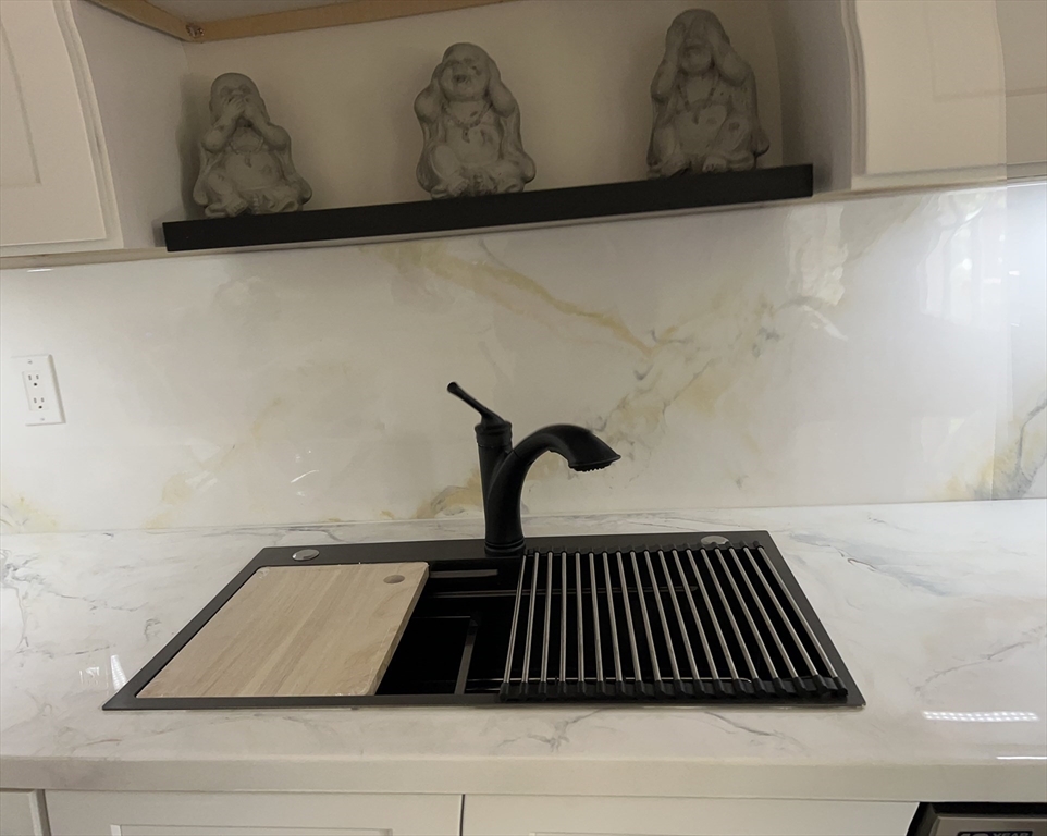 61 Esta Road Plymouth, MA 02360 - Photo 15 of 40 a close view of kitchen appliances