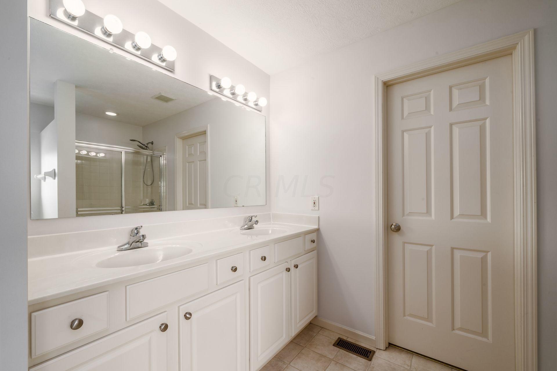 405 Barrington Ridge Pataskala, OH 43062 - Photo 22 of 37 Gallery Image 22
