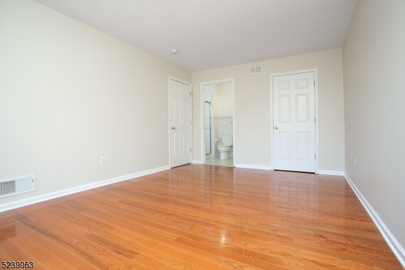 578 Old Dover Road Morris Plains, NJ 07950 - Photo 16 of 24