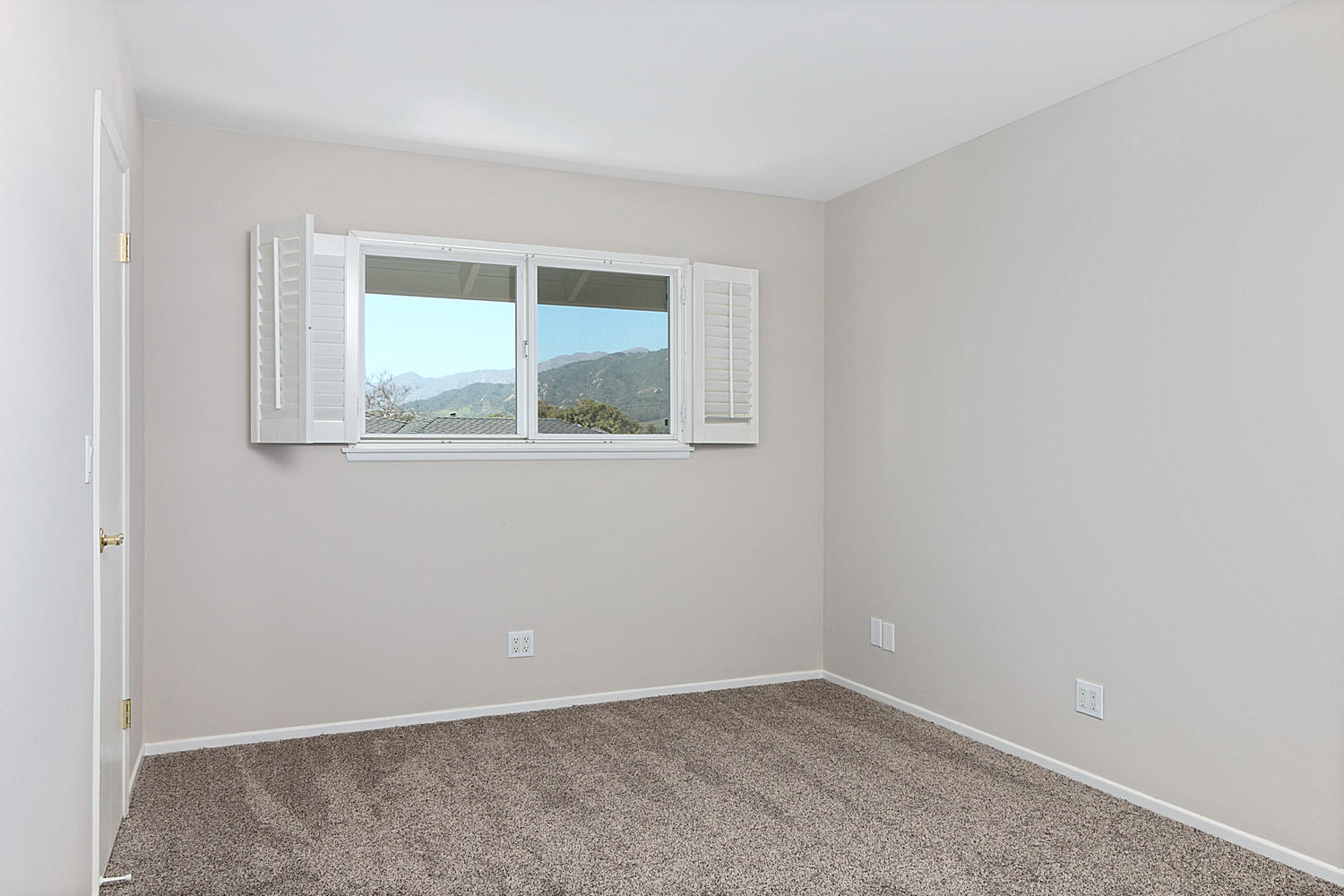 1375 Santa Monica Road Carpinteria, CA 93013 - Photo 13 of 24 Bedroom 2
