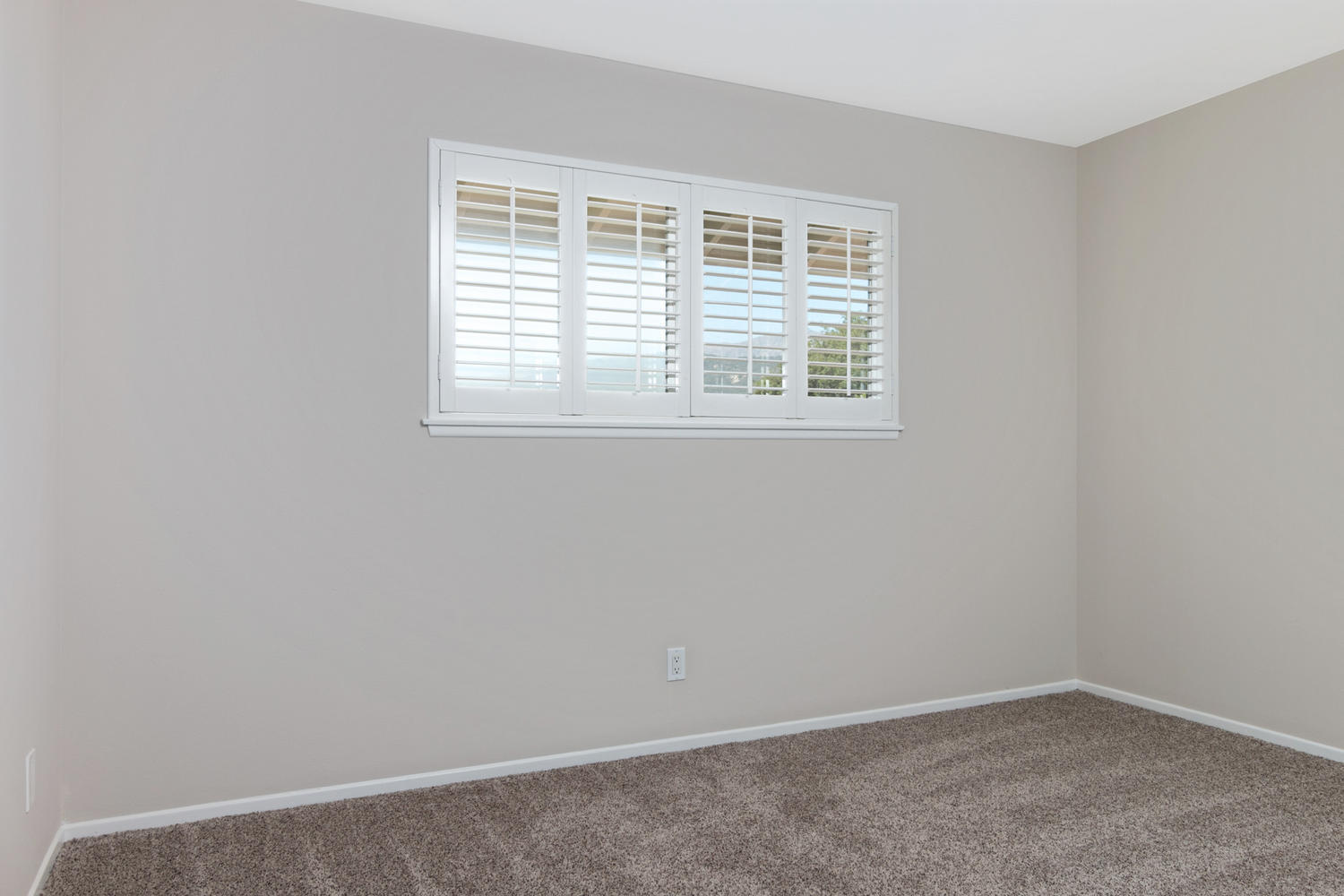 1375 Santa Monica Road Carpinteria, CA 93013 - Photo 14 of 24 Bedroom 3