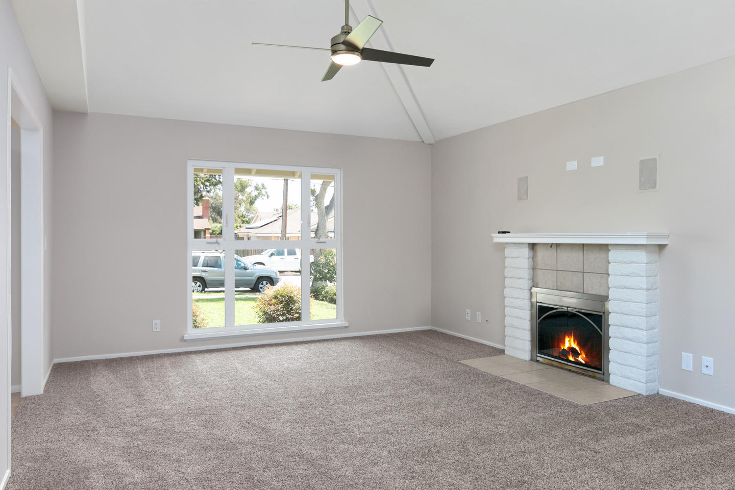 1375 Santa Monica Road Carpinteria, CA 93013 - Photo 5 of 24 LR
