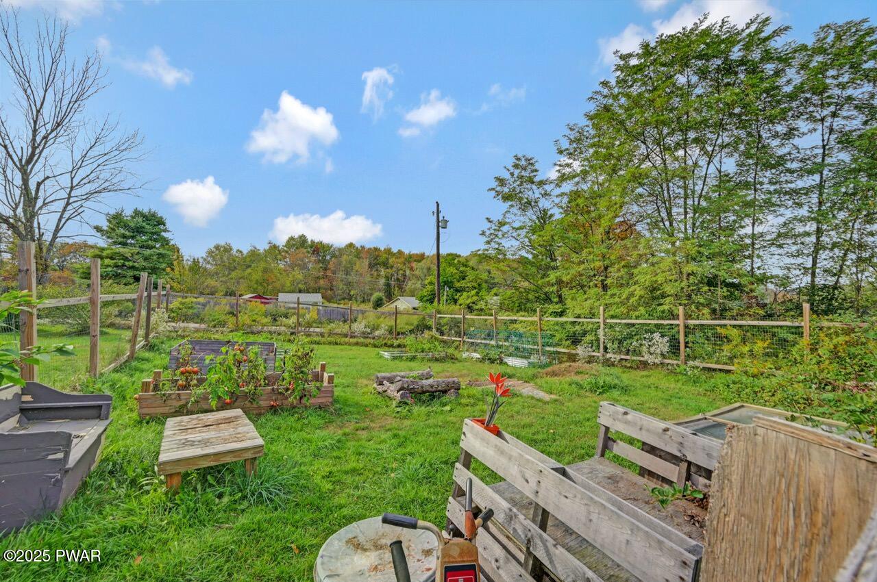 188 Hemlock Grove Road Greentown, PA 18426 - Photo 43 of 52