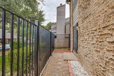 $174,000 | 333 Melrose Drive, Unit 35D, Richardson, TX 75080