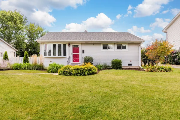 $315,000 | 7423 West 113th Place, Worth, IL 60482