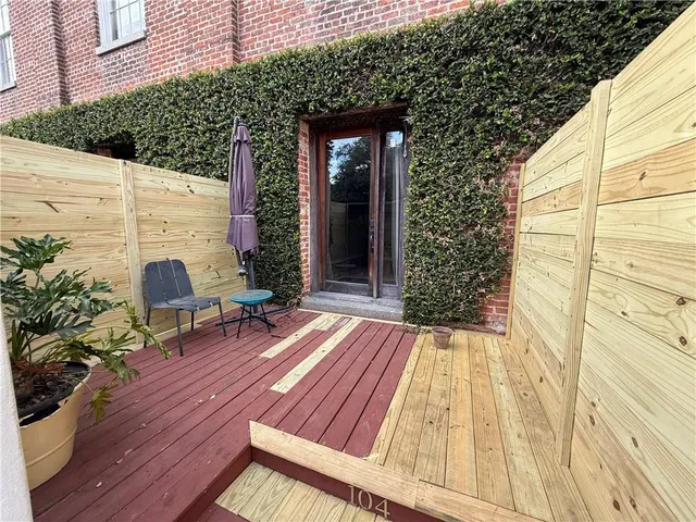 $1,500 | 709 Jackson Avenue, Unit 104, New Orleans, LA 70130