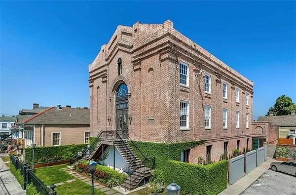 $1,500 | 709 Jackson Avenue, Unit 104, New Orleans, LA 70130