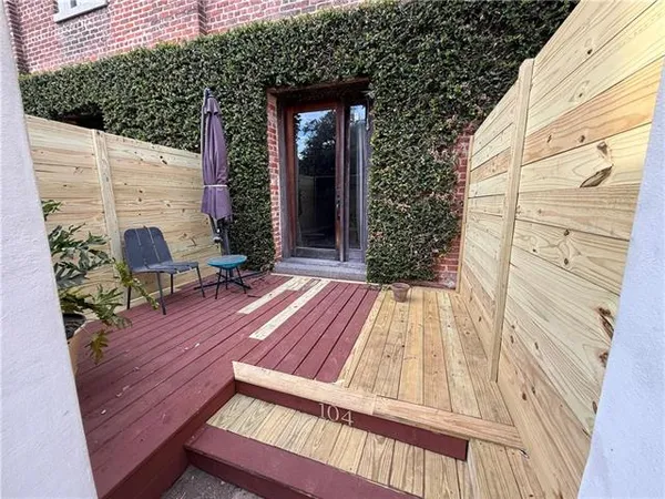 $1,500 | 709 Jackson Avenue, Unit 104, New Orleans, LA 70130