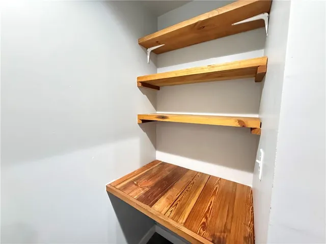 $1,500 | 709 Jackson Avenue, Unit 104, New Orleans, LA 70130