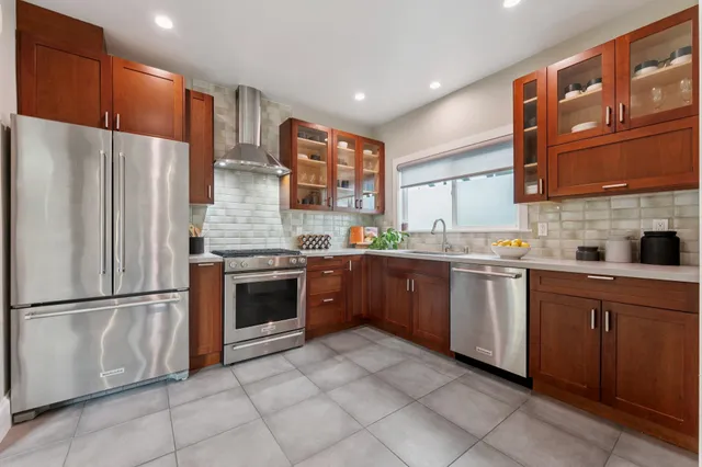 $1,295,000 | 2435 Bonar Street, Berkeley, CA 94702