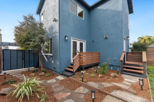 $1,295,000 | 2435 Bonar Street, Berkeley, CA 94702