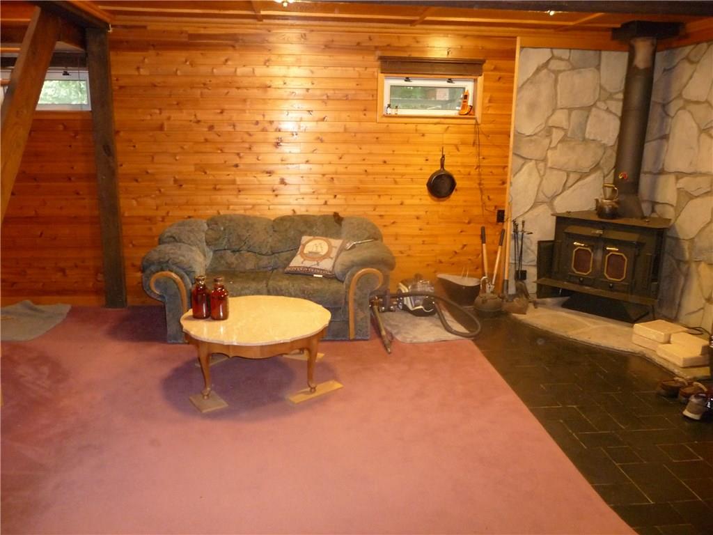 596 Devils Den Road Burgettstown, PA 15021 - Photo 17 of 24