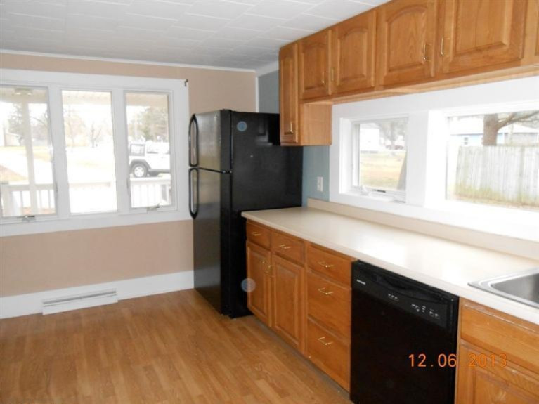 1737 Shettler Road Muskegon, MI 49444 - Photo 3 of 8 Additional Photo