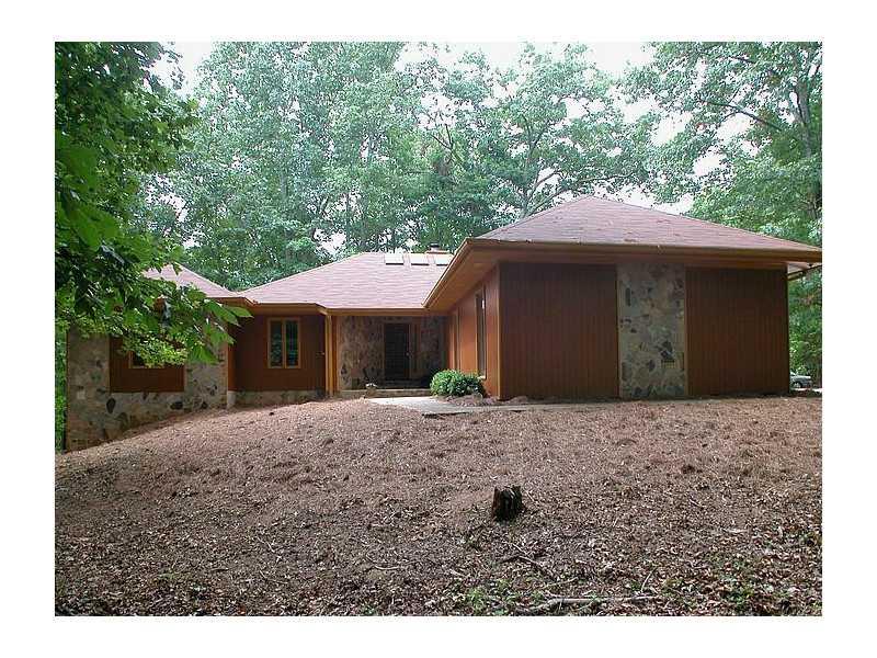 Exterior Front. 3 bedroom, 2 bath Ranch with unfinished basement.  Open floor plan with sunroom.