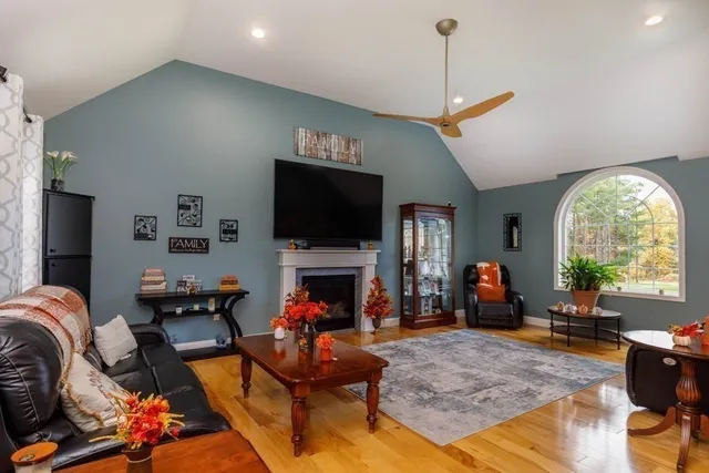 $950,000 | 80 West Townsend Road, Lunenburg, MA 01462