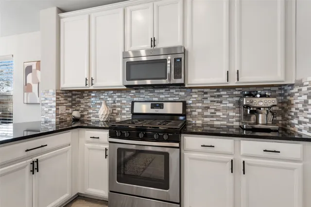 $2,150 | 514 Wincliff Drive, Buda, TX 78610