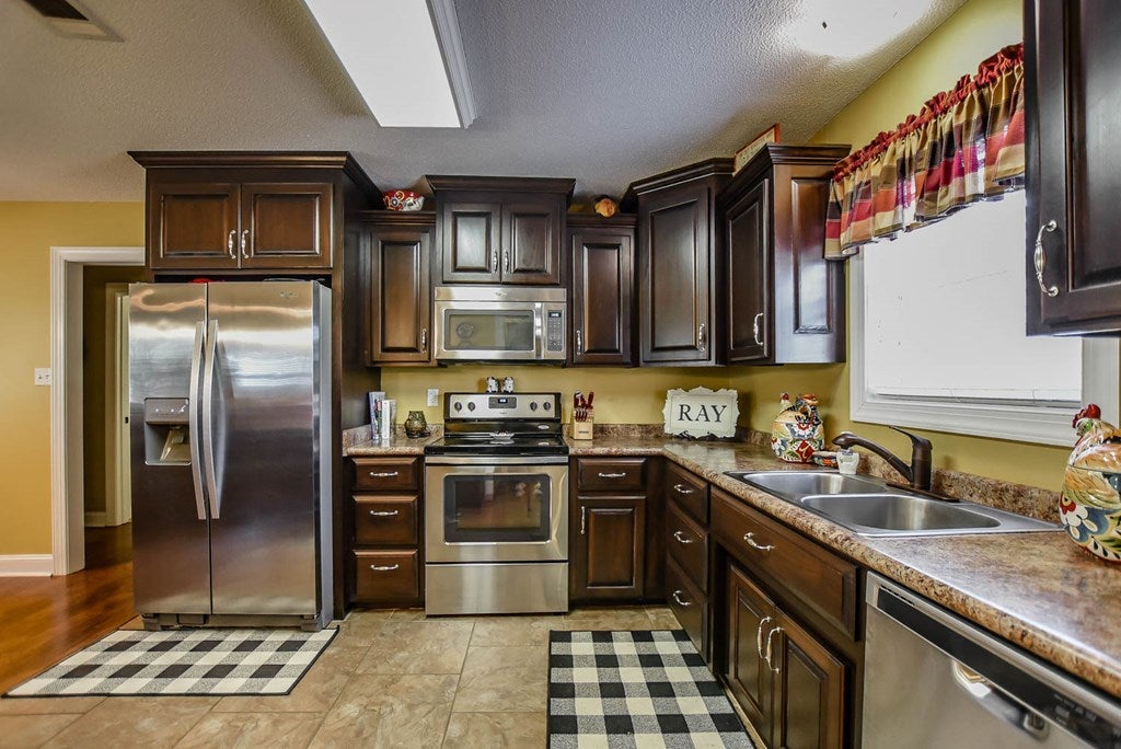 3867 Allenville Road Nashville, GA 31639 - Photo 10 of 41 Gallery Image 10