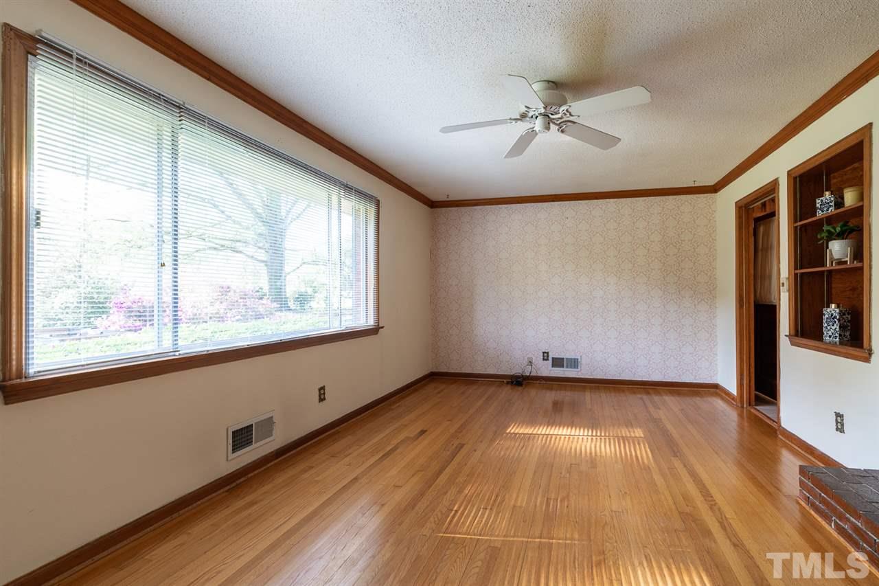 5132 Jeffries Street Raleigh, NC 27606 - Photo 11 of 29 Gallery Image 11