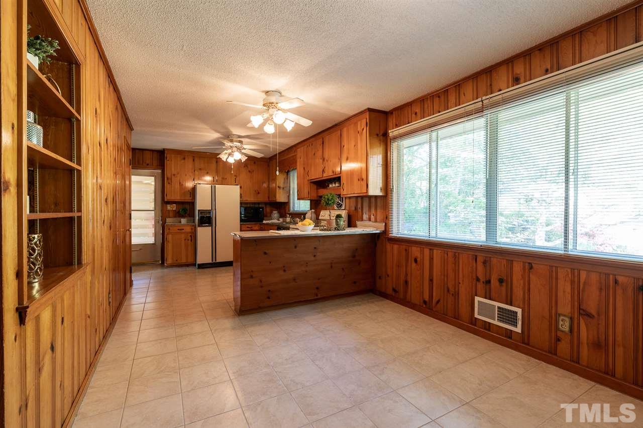 5132 Jeffries Street Raleigh, NC 27606 - Photo 14 of 29 Gallery Image 14