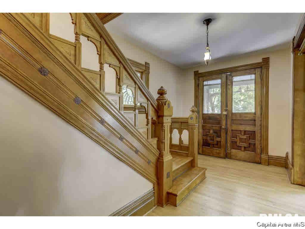 501 Williams Street Springfield, IL 62704 - Photo 5 of 36