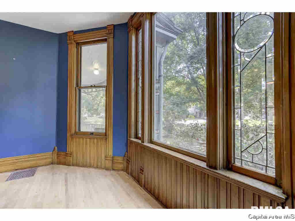 501 Williams Street Springfield, IL 62704 - Photo 8 of 36