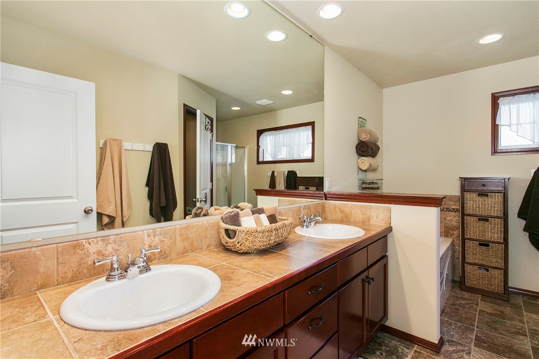 436 Barry Loop Mount Vernon, WA 98274 - Photo 15 of 22 Gallery Image 15