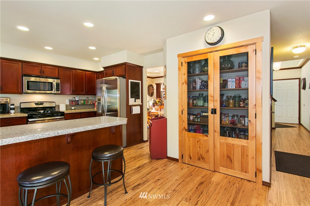436 Barry Loop Mount Vernon, WA 98274 - Photo 8 of 22 Gallery Image 8
