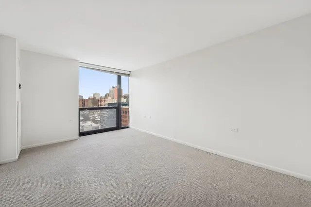 $439,500 | 1122 North Clark Street, Unit 1403, Chicago, IL 60610