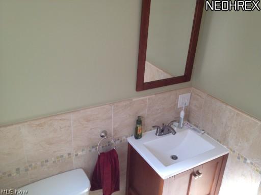 4174 Colony Road South Euclid, OH 44121 - Photo 3 of 4 Gallery Image 3