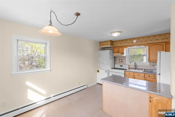 $2,250 | 119 Church Street, Lodi, NJ 07644
