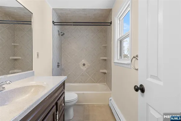 $2,250 | 119 Church Street, Lodi, NJ 07644