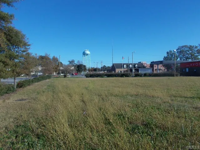 $595,000 | 713 North Broad Street, Edenton, NC 27932