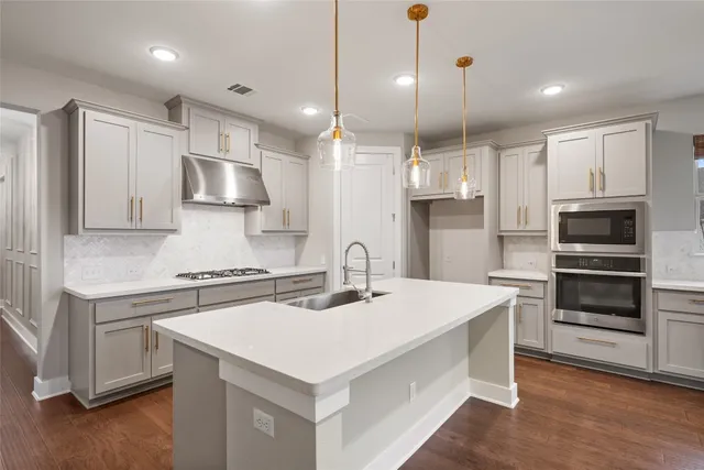 $525,000 | 4437 Lucabella Lane, Leander, TX 78641