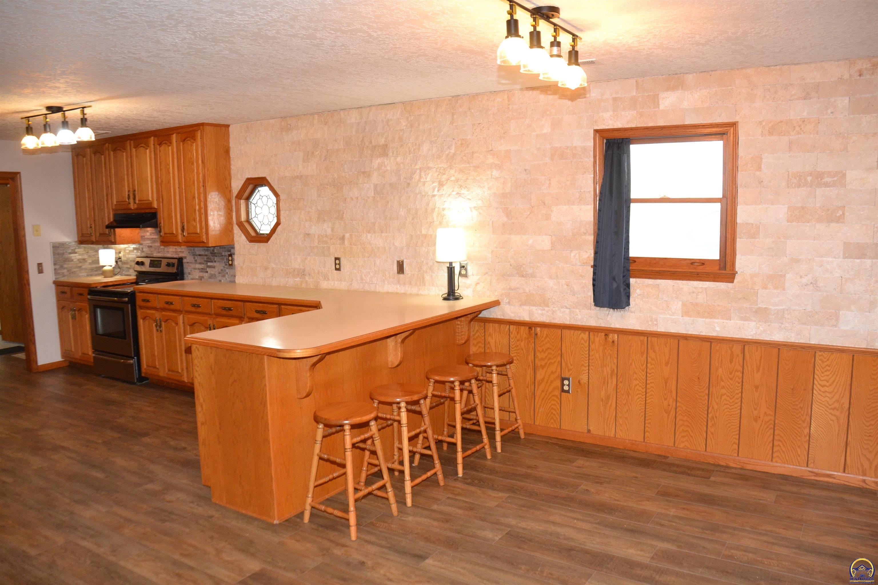 2599 Shetland Road Waverly, KS 66871 - Photo 10 of 49