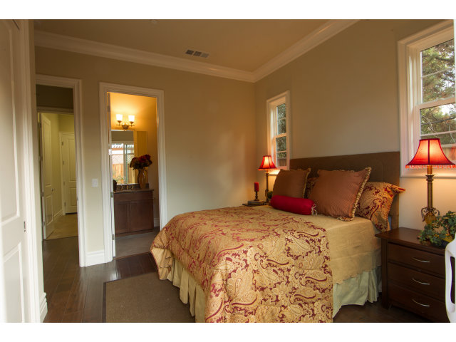 7806 Bollinger Road Cupertino, CA 95014 - Photo 8 of 11 Gallery Image 8