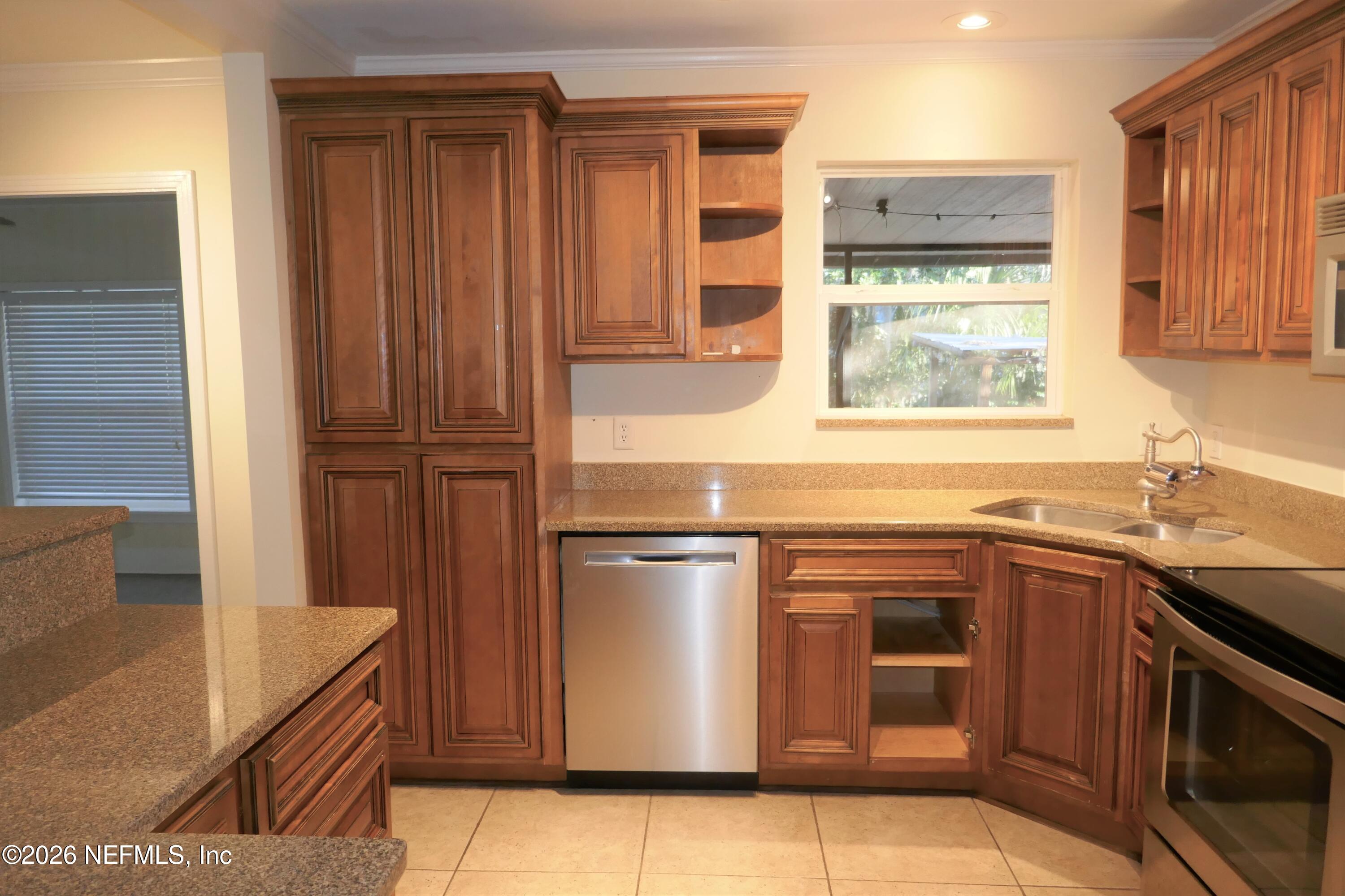10543 Hemming Road Jacksonville, FL 32225 - Photo 7 of 32 Kitchen