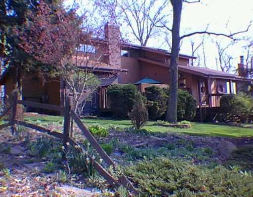4131 Wallace Road Allison Park, PA 15101 - Photo 1 of 8 Gallery Image 1