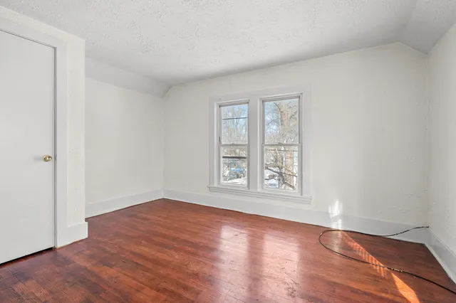 $115,000 | 128 East Belmont Street, Kalamazoo, MI 49001