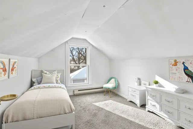 $115,000 | 128 East Belmont Street, Kalamazoo, MI 49001