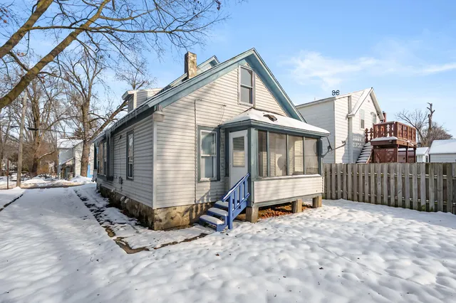 $115,000 | 128 East Belmont Street, Kalamazoo, MI 49001