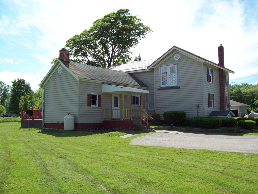 15076 Limber Road Meadville, PA 16335 - Photo 4 of 28 Gallery Image 4