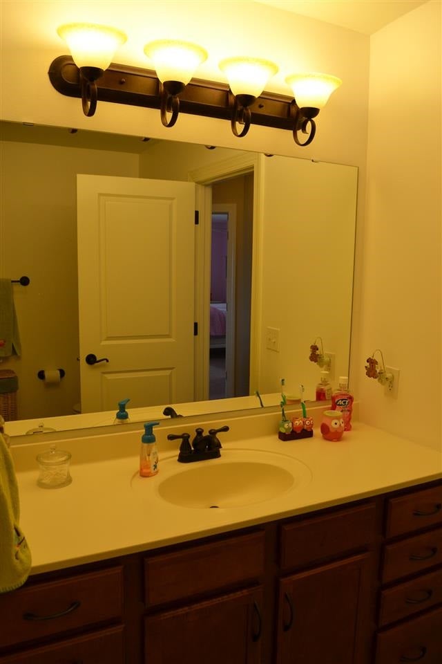 2590 Newcastle Road Marion, IA 52302 - Photo 20 of 24 Gallery Image 20