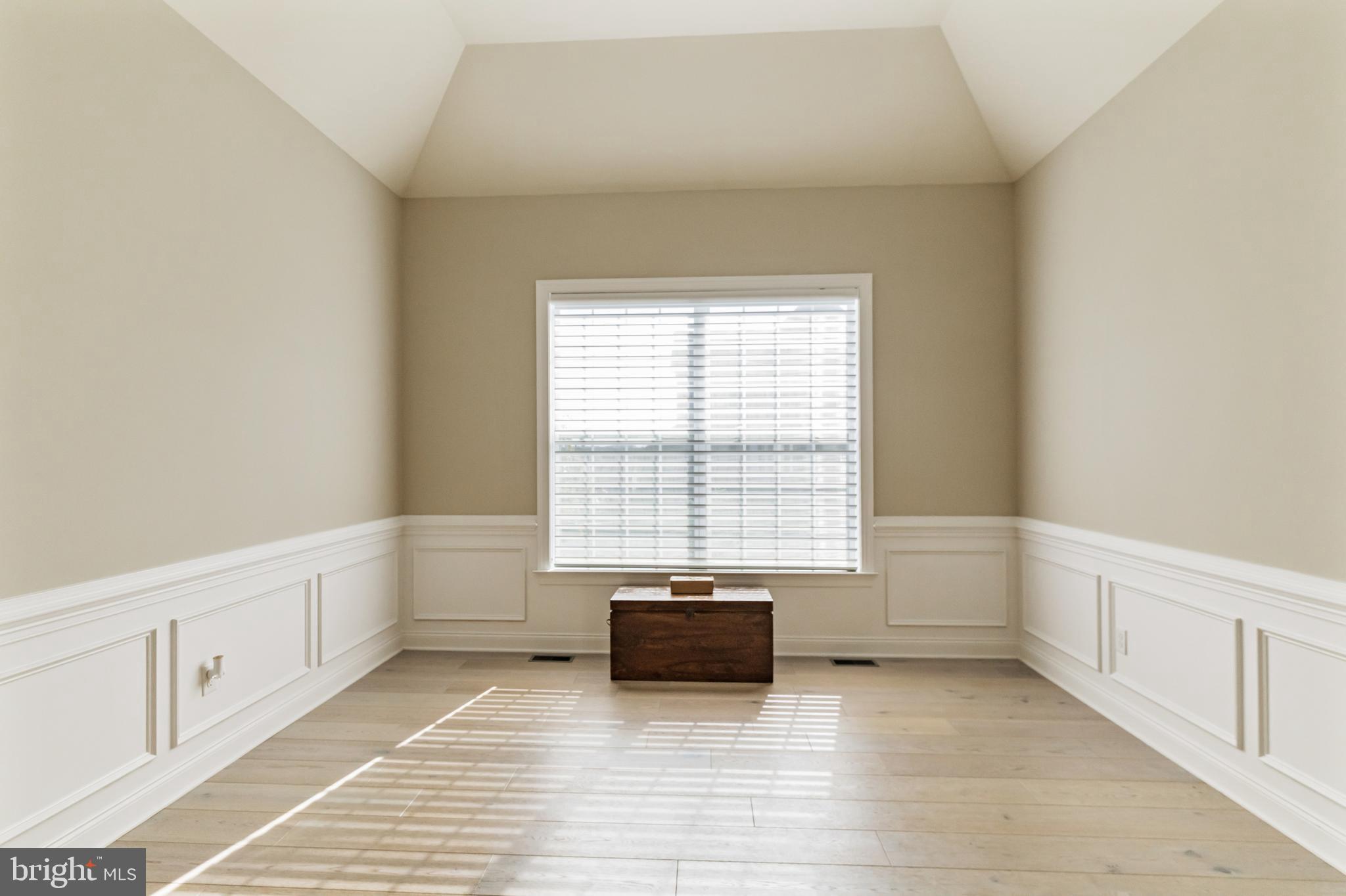 1378 Memorial Drive Warminster, PA 18974 - Photo 19 of 50 Library